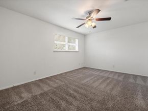 1404  Creekford Drive , Arlington Texas 76012