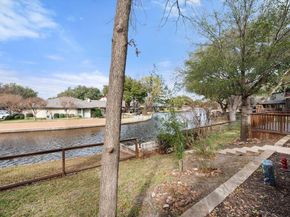 1404  Creekford Drive , Arlington Texas 76012