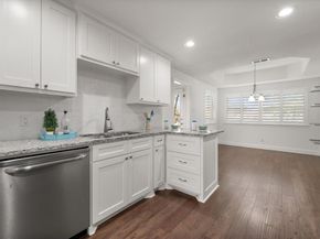 1404  Creekford Drive , Arlington Texas 76012