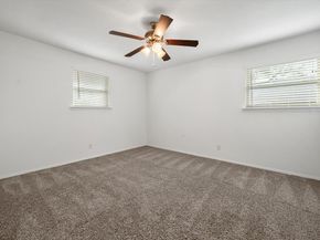 1404  Creekford Drive , Arlington Texas 76012