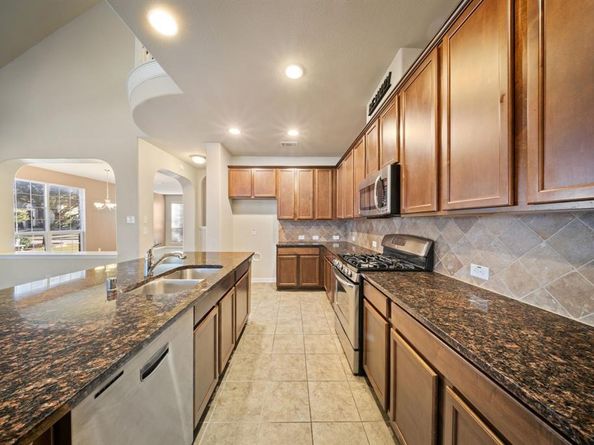 533  Shasta Street , DeSoto Texas 75115