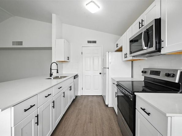 6082  Dooley Drive , The Colony Texas 75056