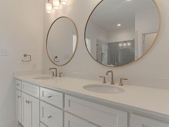 346  Nursery Lane , Fort Worth Texas 76114