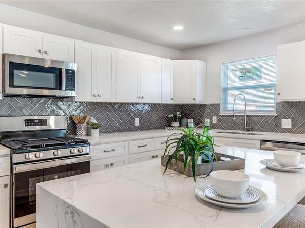 9535  Crestshire Drive , Dallas Texas 75227