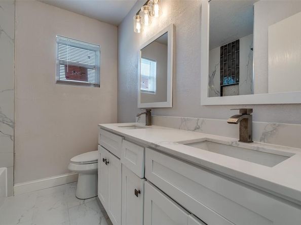 9535  Crestshire Drive , Dallas Texas 75227