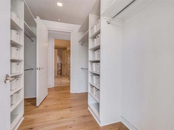 1918  Olive Street  701, Dallas Texas 75201