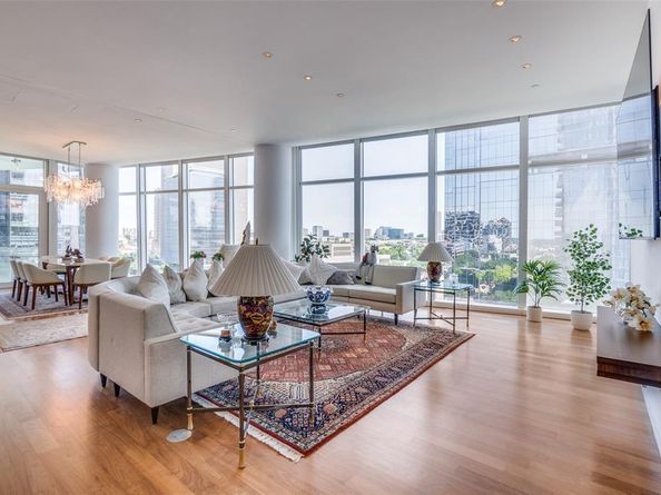 1918  Olive Street  701, Dallas Texas 75201