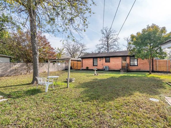 1625  crestridge Drive , Mesquite Texas 75149