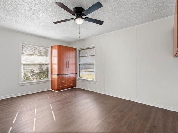 1625  crestridge Drive , Mesquite Texas 75149