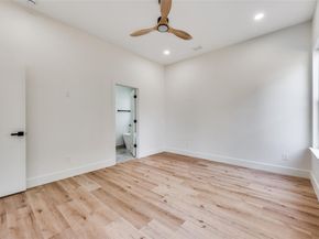 407  Bobbie Street , Dallas Texas 75203