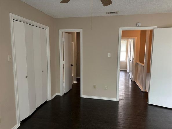 8005  Rothington Road  5157, Dallas Texas 75227