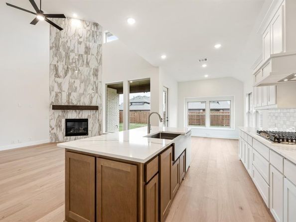 4091  Zina Lane , Prosper Texas 75078