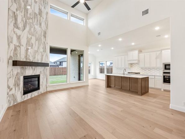 4091  Zina Lane , Prosper Texas 75078