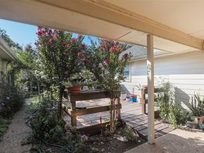 2214  Moss Trail , Garland Texas 75044