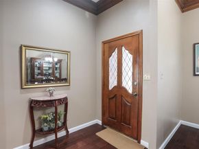 2214  Moss Trail , Garland Texas 75044