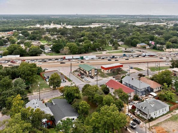 3525  Colonial Avenue , Dallas Texas 75215