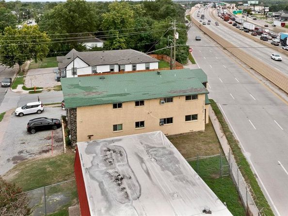 3525  Colonial Avenue , Dallas Texas 75215