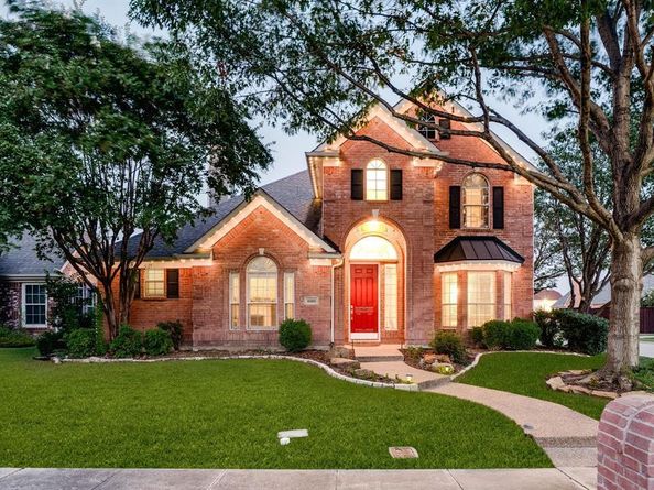 10300  Donley Drive , Irving Texas 75063