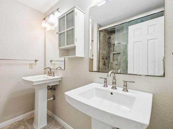 313  Post Oak Drive , Highland Village Texas 75077