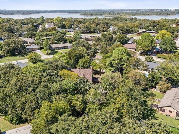 313  Post Oak Drive , Highland Village Texas 75077