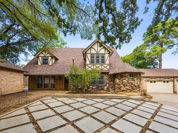 313  Post Oak Drive 