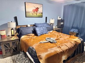 2501 S Fielder Road , Arlington Texas 76015
