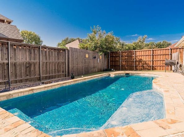 423  Clayton Street , Grand Prairie Texas 75052
