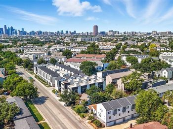 5647  Live Oak Street 