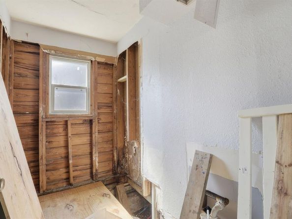 4014  Kostner  , Dallas Texas 75216