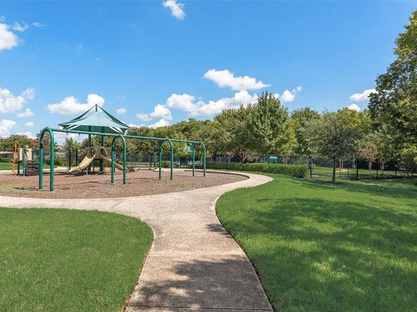 813  Horton Street , Fate Texas 75189