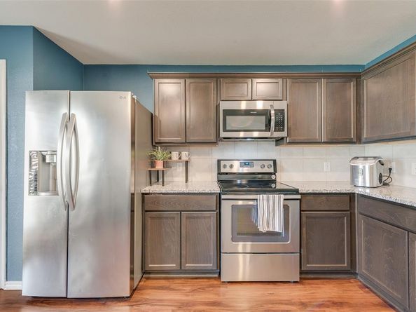 813  Horton Street , Fate Texas 75189
