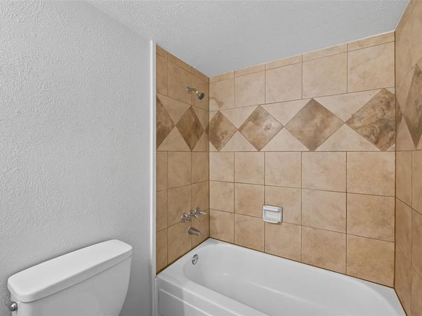 1310  California Trail , Grand Prairie Texas 75052