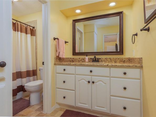 400  Driftwood Court , Azle Texas 76020