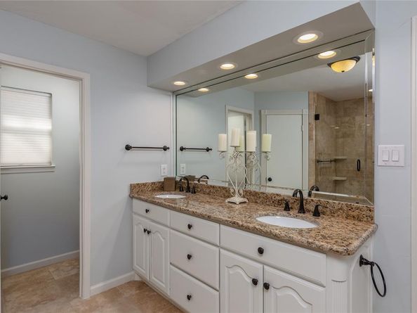 400  Driftwood Court , Azle Texas 76020