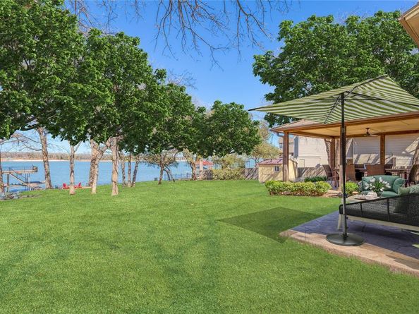 400  Driftwood Court , Azle Texas 76020