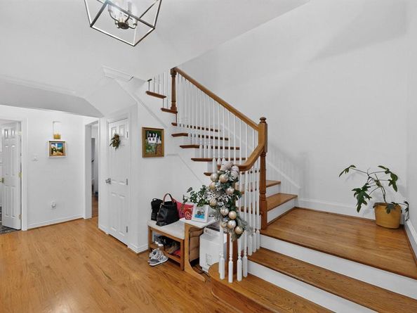 7639  Lovers Lane , Dallas Texas 75225