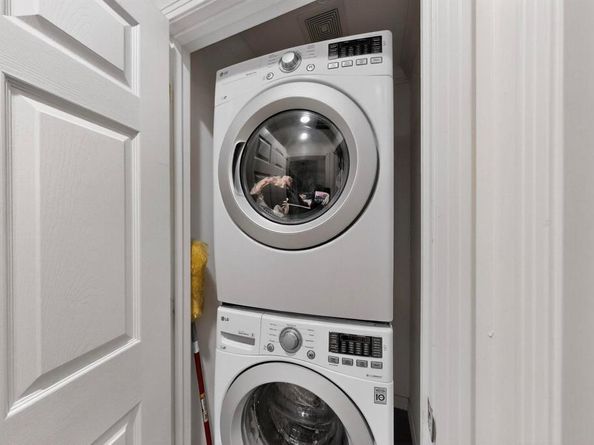 7639  Lovers Lane , Dallas Texas 75225