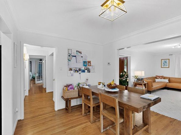 7639  Lovers Lane , Dallas Texas 75225