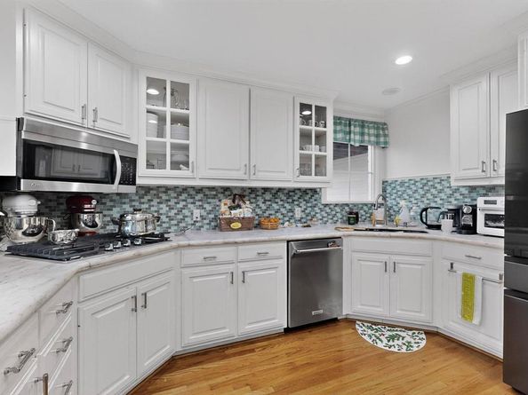 7639  Lovers Lane , Dallas Texas 75225