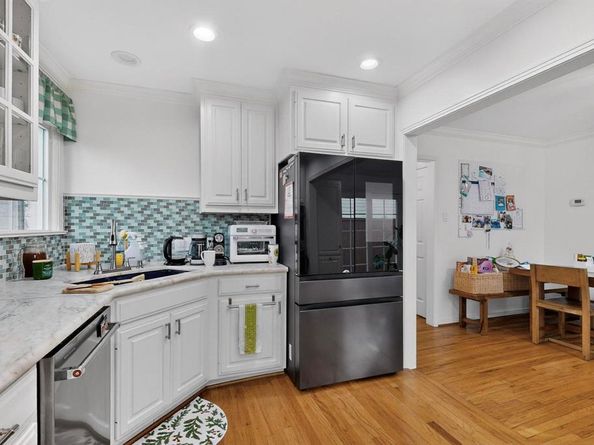 7639  Lovers Lane , Dallas Texas 75225