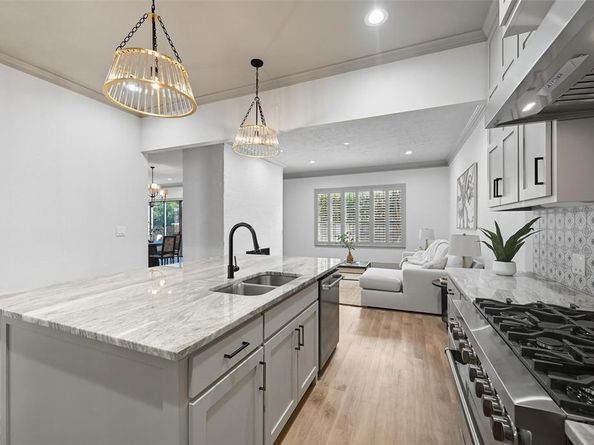 6030  Steamboat Drive , Dallas Texas 75230