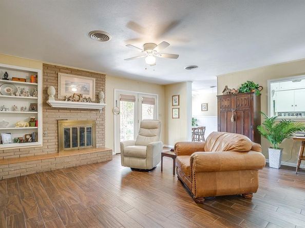 4704  Westlake Drive , Fort Worth Texas 76132