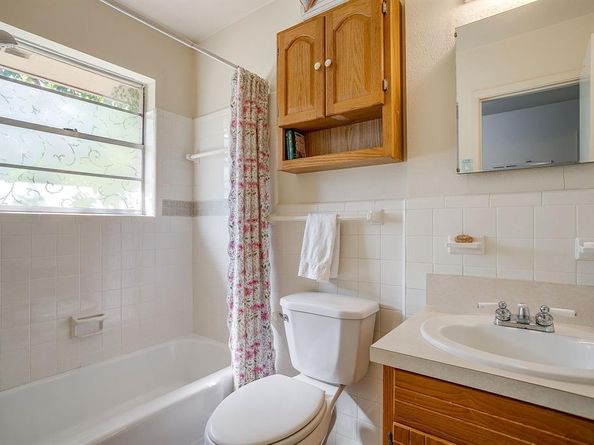 4704  Westlake Drive , Fort Worth Texas 76132