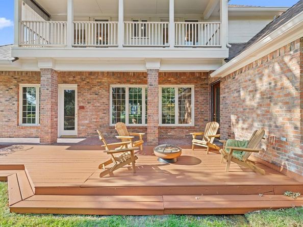 1211  Mackie Drive , Carrollton Texas 75007