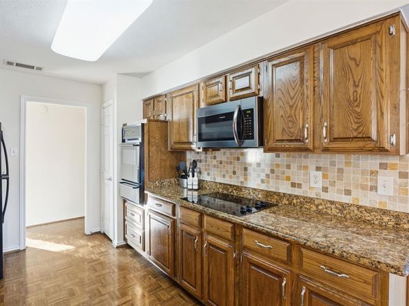 2120  Baltimore Drive , Richardson Texas 75081