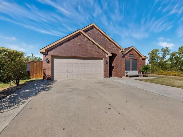 10332  Grigsby Drive , Fort Worth Texas 76140