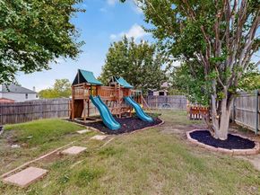6525  Willow Oak Court , Fort Worth Texas 76112