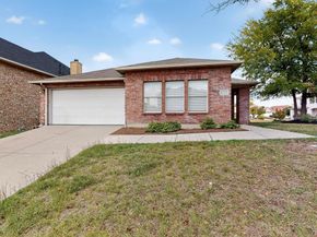 6525  Willow Oak Court , Fort Worth Texas 76112