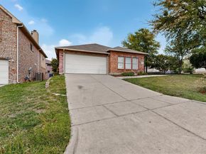6525  Willow Oak Court , Fort Worth Texas 76112