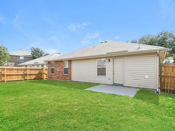 1132  Boxwood Drive , Crowley Texas 76036